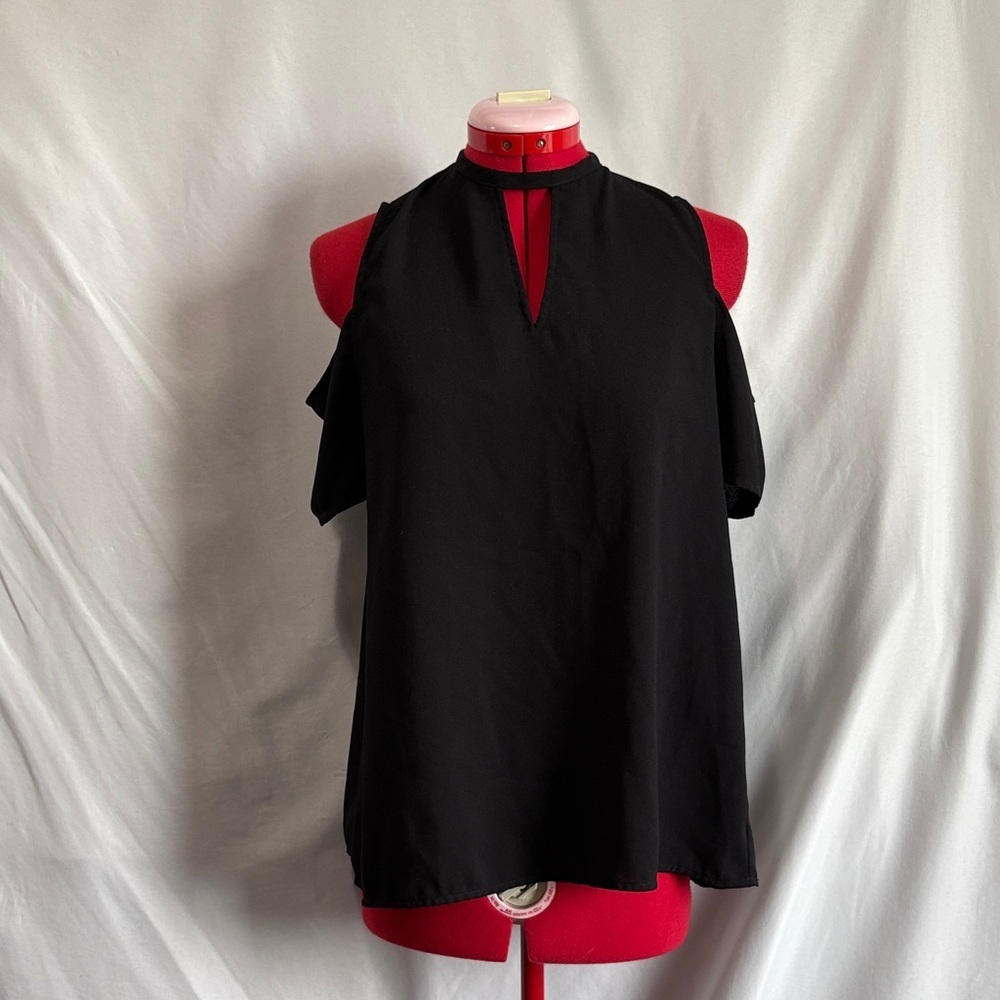 Paper Crane Black Cold Shoulder Blouse MM41